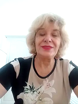 52MiaLove02 online show from September 2025 05:09:01 AM