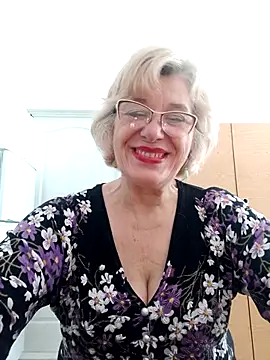52MiaLove02 online show from May 2026 05:04:01 AM