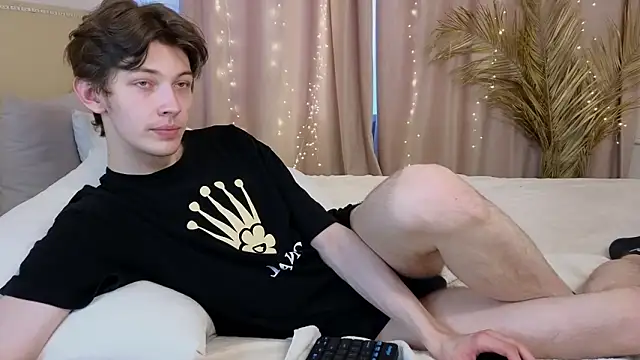  Den1s  online show from March 2026 03:26:01 PM