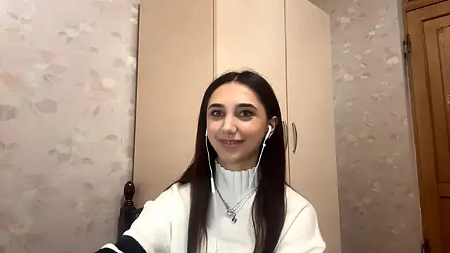 LinaMour online show from October 2025 10:30:01 PM