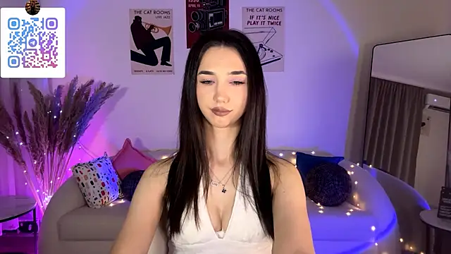 Snapshot of LinaMour chatting on July 2026 10:14:02 PM LinaMour online show from July 2026 10:14:02 PM