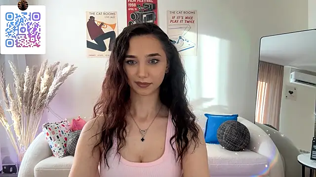 Snapshot of LinaMour chatting on July 2026 03:00:02 AM LinaMour online show from July 2026 03:00:02 AM