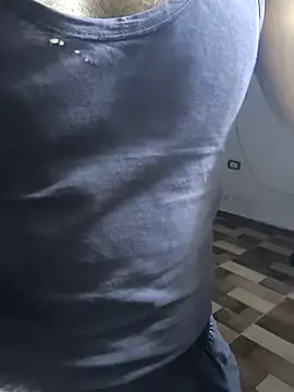 Snapshot of yazinyazin1 chatting on November 2025 06:06:01 PM yazinyazin1 online show from November 2025 06:06:01 PM