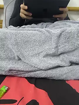 Snapshot of yazinyazin1 chatting on November 2025 08:08:01 PM yazinyazin1 online show from November 2025 08:08:01 PM