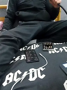 yazinyazin1 online show from December 2025 05:24:01 AM