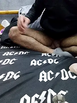 yazinyazin1 online show from December 2025 07:55:01 PM