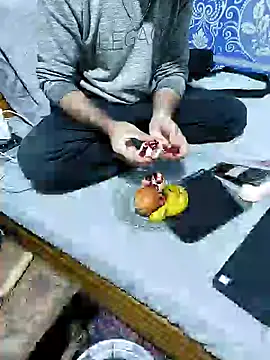 yazinyazin1 online show from March 2026 08:38:01 PM