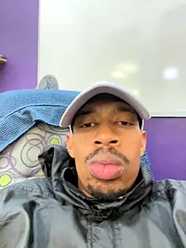 Snapshot of fitsexyman chatting on September 2025 12:26:01 PM fitsexyman online show from September 2025 12:26:01 PM