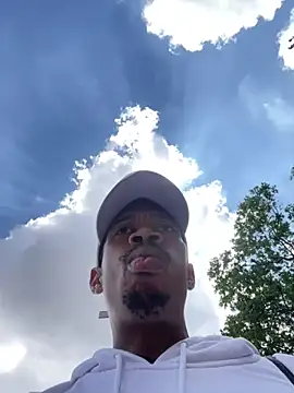 Snapshot of fitsexyman chatting on October 2025 11:22:02 AM fitsexyman online show from October 2025 11:22:02 AM