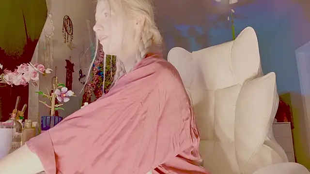 Snapshot of Talulaa chatting on March 2026 09:41:01 PM Talulaa online show from March 2026 09:41:01 PM