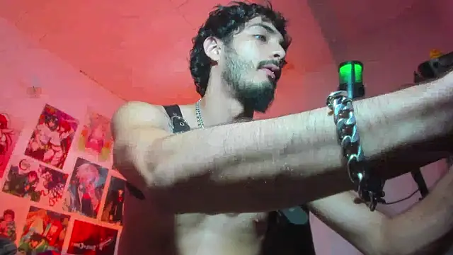 Snapshot of LovexJuxn_ chatting on December 2025 07:53:02 PM LovexJuxn online show from December 2025 07:53:02 PM