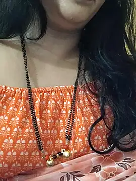 Snapshot of Angel0731 chatting on May 2026 06:47:02 PM Angel0731 online show from May 2026 06:47:02 PM
