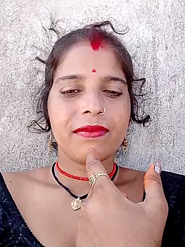 Snapshot of Manvi_tyagi chatting on September 2025 03:50:02 AM Manvi tyagi online show from September 2025 03:50:02 AM
