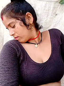 Snapshot of Manvi_tyagi chatting on September 2025 06:35:02 AM Manvi tyagi online show from September 2025 06:35:02 AM
