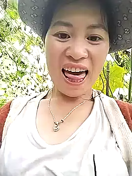 tuyetnhi-00 online show from September 2025 02:26:01 AM