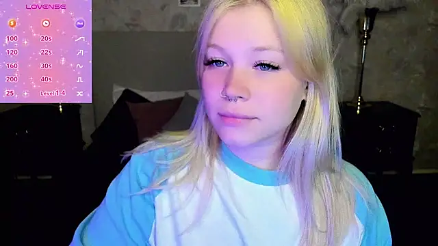 Diana Dream online show from September 2025 08:57:01 PM