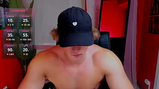 ChaseMuscular online show from December 2025 10:46:02 AM