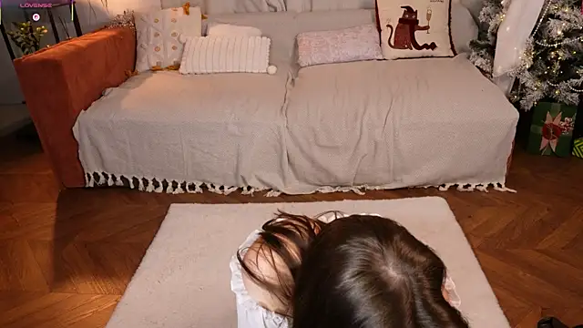 ttragedienne online show from January 2026 03:53:02 AM