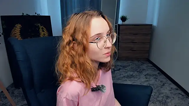 IiceVeinss online show from September 2025 07:21:02 AM
