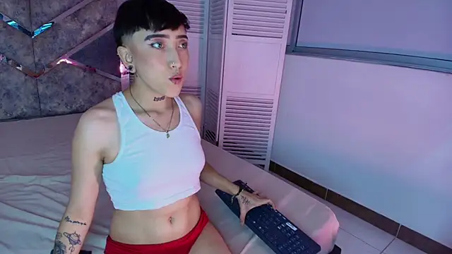 Snapshot of Eryx_Eriscor chatting on October 2025 01:40:02 PM Eryx Eriscor online show from October 2025 01:40:02 PM