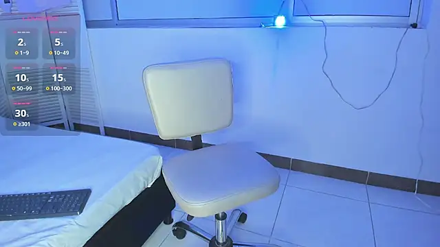 Snapshot of Eryx_Eriscor chatting on October 2025 02:33:01 AM Eryx Eriscor online show from October 2025 02:33:01 AM