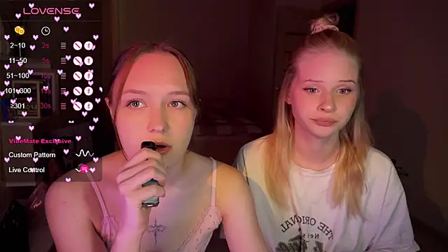 twosweetie online show from September 2025 06:08:02 PM