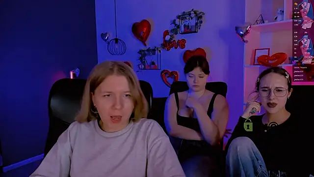 Snapshot of gloria_bubble chatting on February 2026 04:33:02 AM gloria bubble online show from February 2026 04:33:02 AM