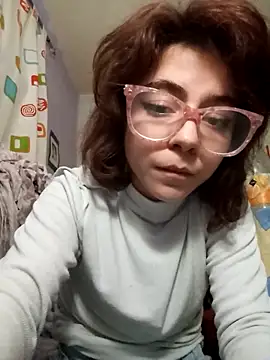 Snapshot of queencobra18_ chatting on November 2025 04:00:02 AM queencobra18 online show from November 2025 04:00:02 AM