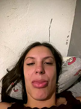 Snapshot of gaucha5 chatting on January 2026 11:30:02 PM gaucha5 online show from January 2026 11:30:02 PM