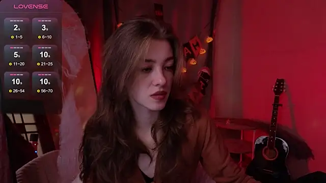 Snapshot of AstraMist chatting on October 2025 03:57:02 PM AstraMist online show from October 2025 03:57:02 PM