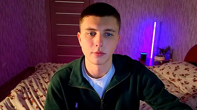 Denisx444 online show from October 2025 04:45:01 AM