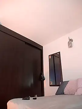 Snapshot of Lyra-Richter chatting on October 2025 04:35:01 PM Lyra-Richter online show from October 2025 04:35:01 PM