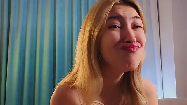 AngelicRice online show from November 2025 11:14:01 AM