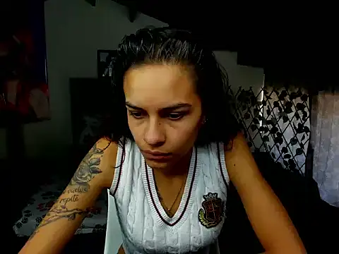 Snapshot of Skylovershot chatting on November 2025 01:46:02 PM Skylovershot online show from November 2025 01:46:02 PM