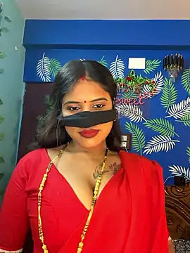 Snapshot of V-Hot-Sweti chatting on April 2026 05:50:01 PM V-Hot-Sweti online show from April 2026 05:50:01 PM