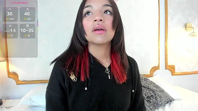 Manelyk evanss  online show from October 2025 10:55:01 AM