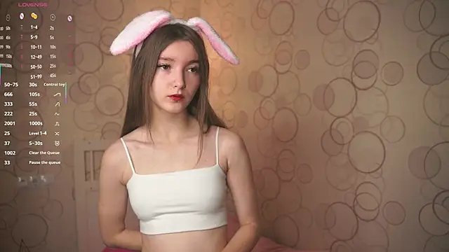 DongMolt online show from November 2025 11:37:01 PM