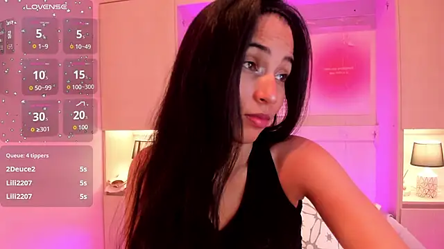 Snapshot of LexxaQueen chatting on November 2025 04:24:02 AM LexxaQueen online show from November 2025 04:24:02 AM