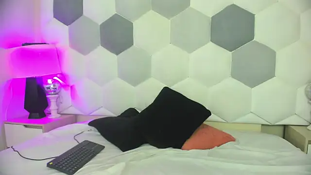 AuroraRicci online show from February 2026 06:40:02 AM