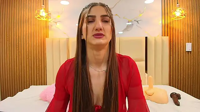 Dafne castro  online show from May 2026 07:33:02 PM