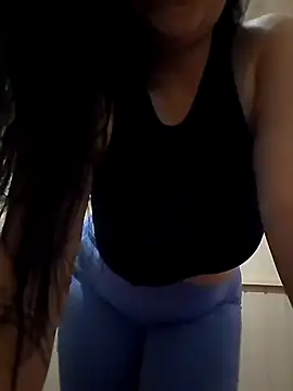 Snapshot of Thamiressssss chatting on September 2025 05:46:02 PM Thamiressssss online show from September 2025 05:46:02 PM