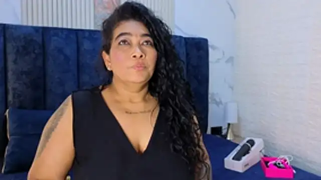 Snapshot of yunkeyc chatting on November 2025 02:01:02 AM yunkeyc online show from November 2025 02:01:02 AM