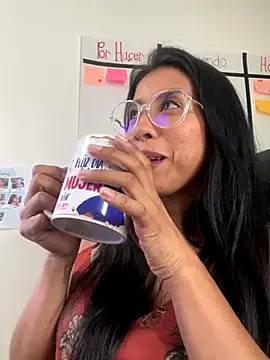 Snapshot of Incognitegirl chatting on September 2025 03:56:01 PM Incognitegirl online show from September 2025 03:56:01 PM