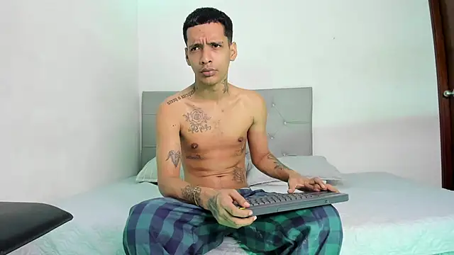 twinkDuohot online show from November 2025 03:17:01 AM