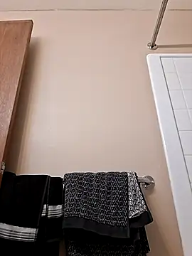 Mr nightfall online show from November 2025 12:43:01 AM