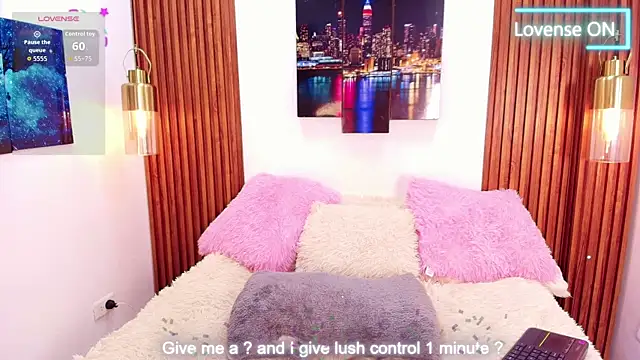 Snapshot of Emily_Vaughan chatting on October 2025 03:24:02 AM Emily Vaughan online show from October 2025 03:24:02 AM