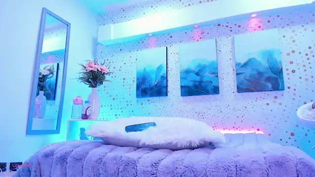 ArianaSantana online show from September 2025 01:37:01 PM