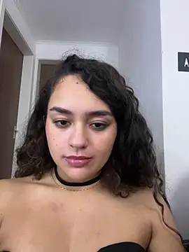 SereiaS online show from November 2025 04:56:02 AM