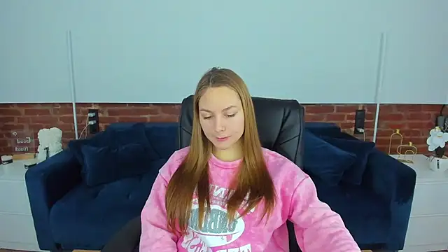 MilaAddams online show from February 2026 06:56:01 AM