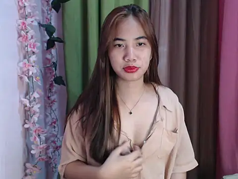 Snapshot of Shy_SexyLady chatting on February 2026 01:31:02 PM Shy SexyLady online show from February 2026 01:31:02 PM